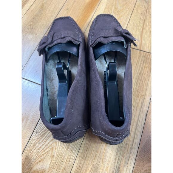 Womens UGG Slip On Driving Mocs Brown Suede Shearling Lined Size 8.5 - Picture 3 of 5